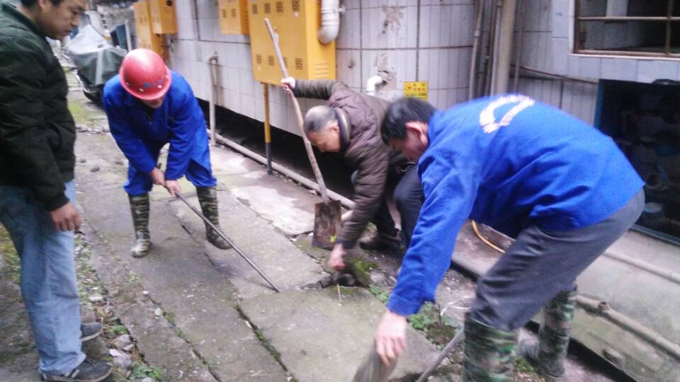 贵南清掏化粪池、管道疏通一站式服务<高效><技术><可靠>